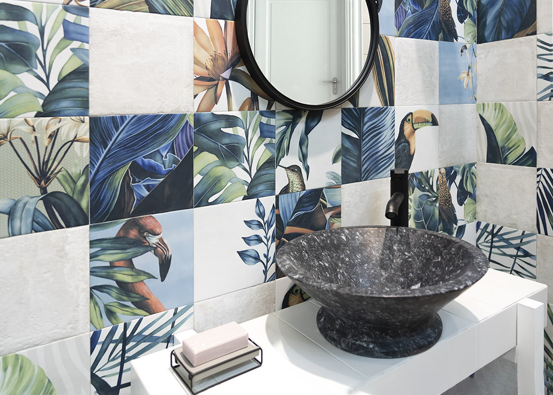 Carrelage Mural Décor Fleuri Tikida et unis 20x20 cm de Mainzu