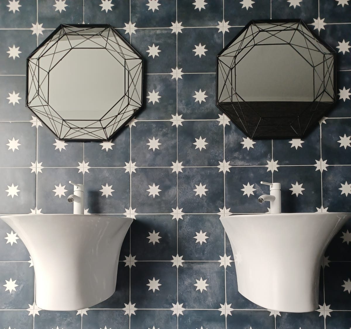 Carrelage Effet Carreau de ciment Star Navy 44x44 cm de Realonda