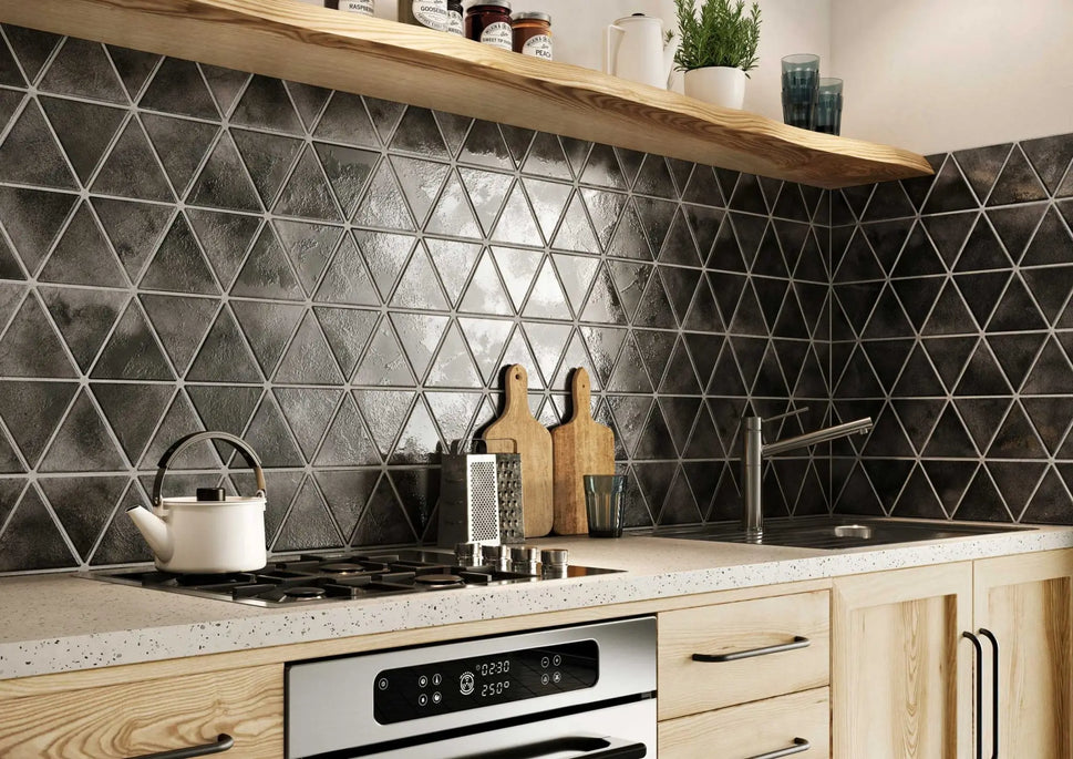 Carrelage Effet Zellige Triangle Craft Charcoal 48.5x28 cm de Realonda