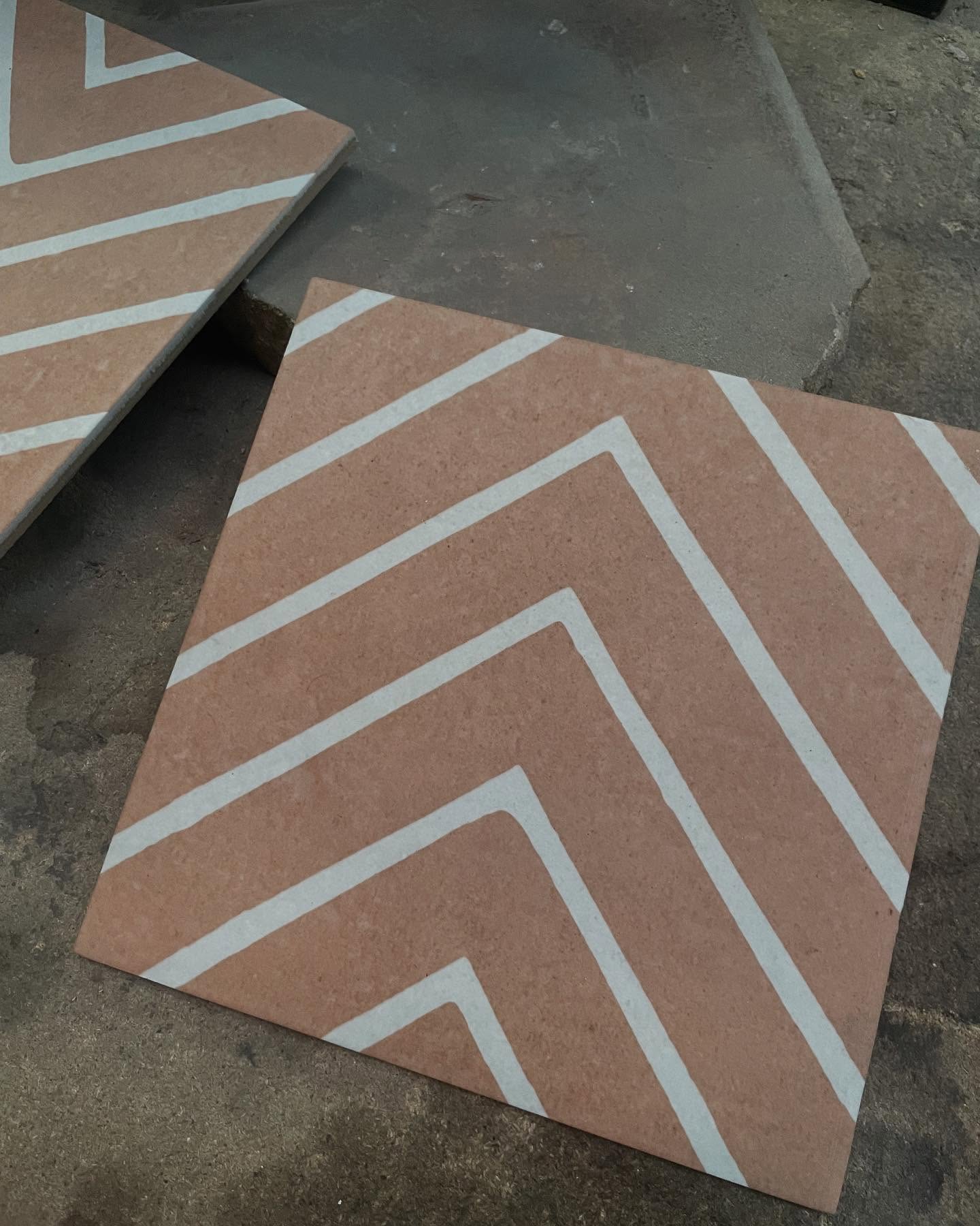 Carrelage Effet carreau de ciment Canem Terra Decor One 20x20 cm de Mainzu