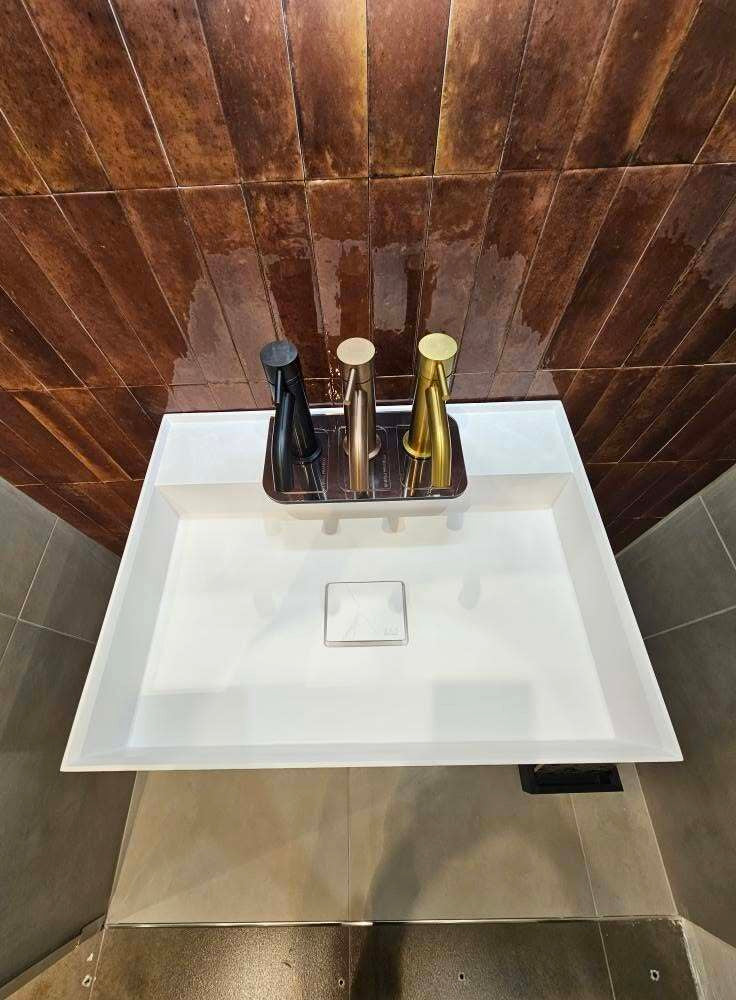 Carrelage Effet Zellige Lume Caramel Lux 6x24 cm de Marazzi