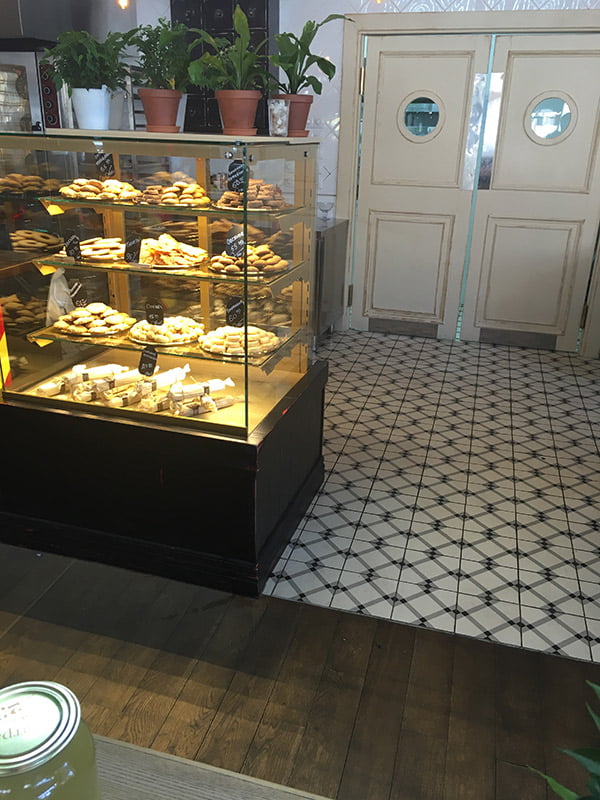 Carrelage Effet Carreaux de ciment Banbury 20x20 cm de Mainzu