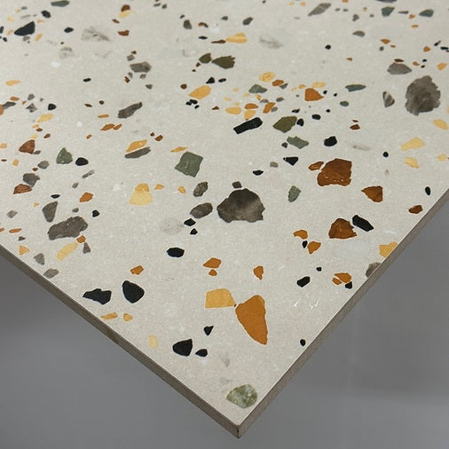 Carrelage effet terrazzo rectifie Gobi Nude 60 × 60 cm – Prissmacer