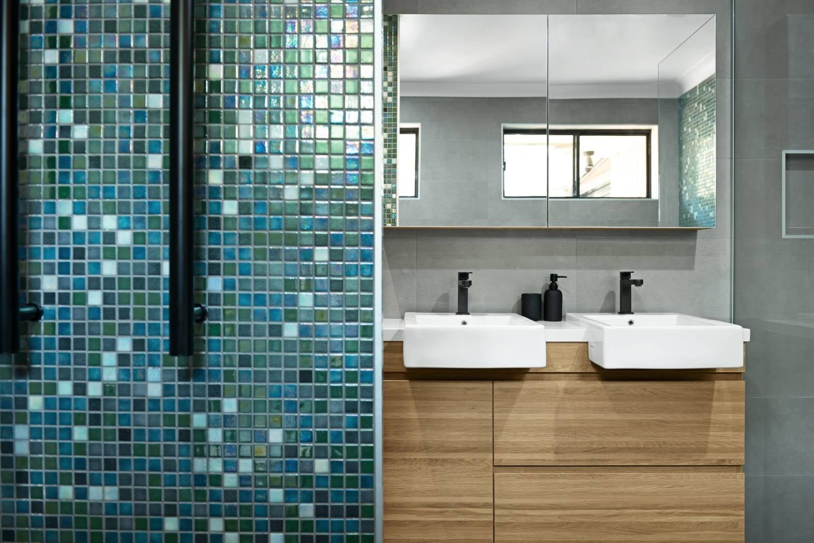 Mosaique Emaux de verre Cocktail Tomahawk 2,5x2,5 cm de Ezarri